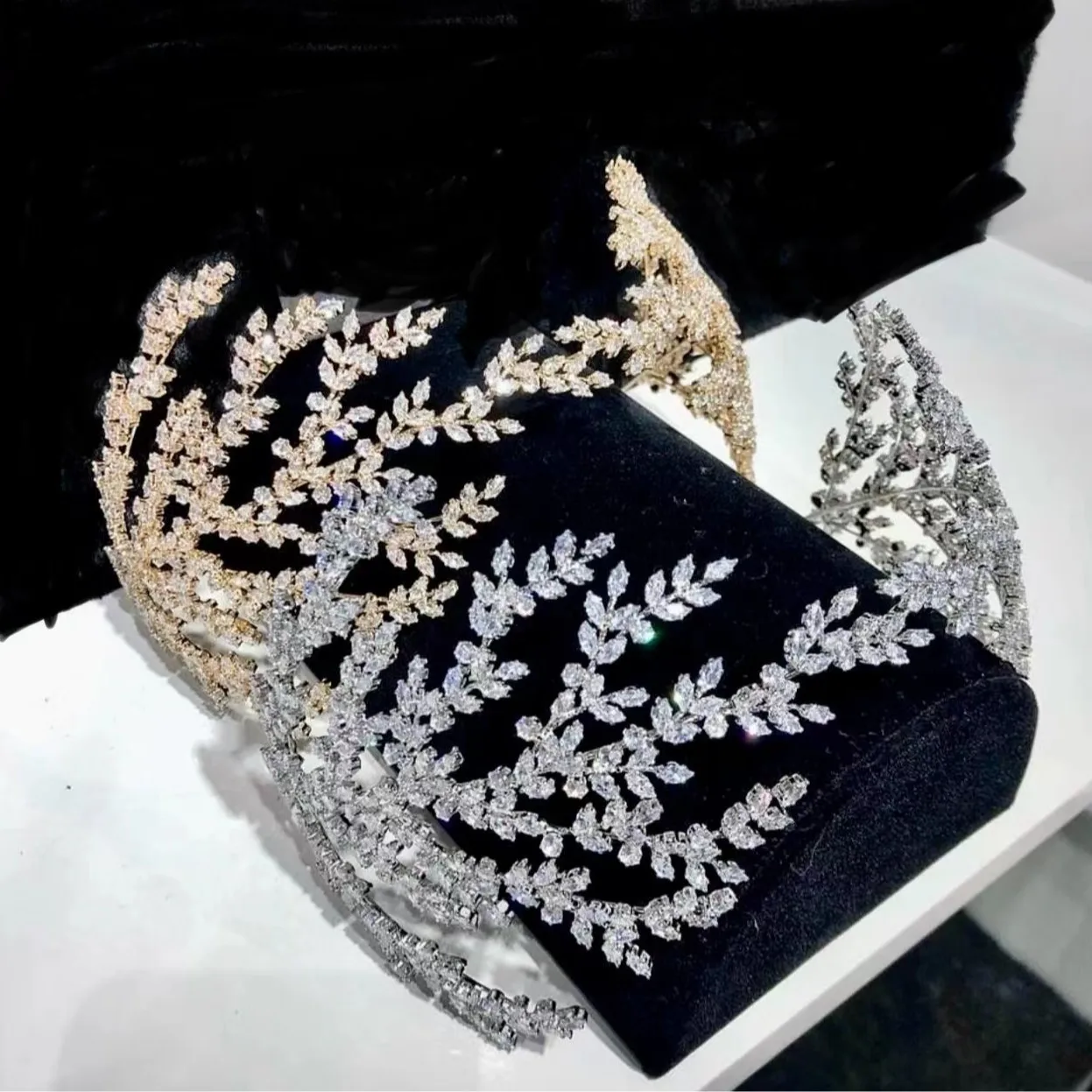 Zirkonia Braut Stirnbänder Hochzeit Kopfschmuck Luxus CZ Braut Tiaras Kronen Frauen Diadem Party Prom Haar Schmuck Kopfschmuck Image