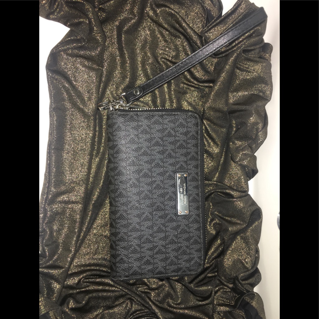 Michael Kors Bags | Beautiful Mk Wristlet | Color: Black/Gray | Size: Os