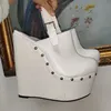BERZIMER Frauen Pumpen Plattform Keile Riemen 17 CM Nieten Sandalen Handgemachte Höhe Erhöhen Schuhe Frau Große Größe 38 40 43 45 47