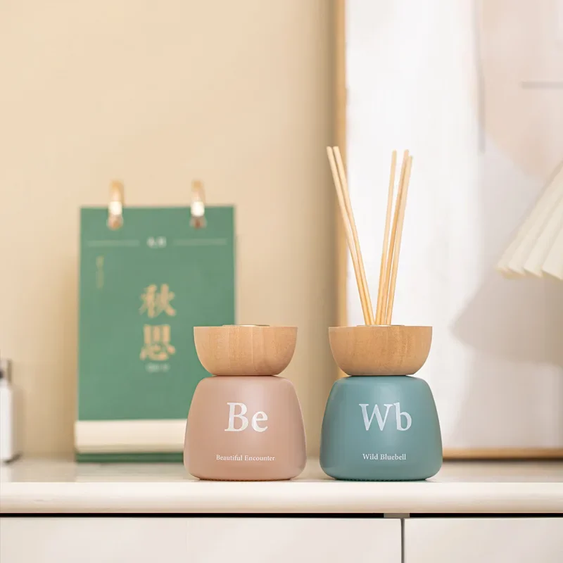 100 ml flammenloser Aromatherapie-Duft, ätherisches Öl, Nachfüllungen, Schlafzimmerduft, beruhigende Flüssigkeit, flammenloses Rattan-Duftöl Image