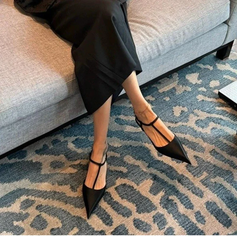 2025 neue Abnehmen T-förmigen Pumpen Frauen Sexy Starke Ferse Spitz Mittlere Ferse der Einzelnen Schuhe Fleck Sommer Flach party Kleid Schuh
