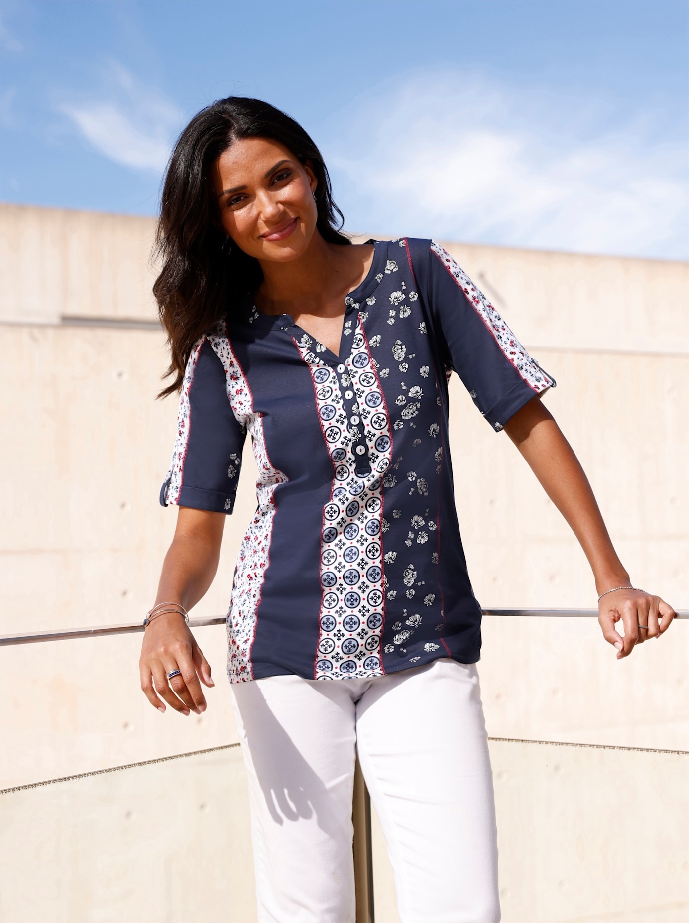 Kurzarmshirt CLASSIC BASICS "Kurzarm-Shirt", Damen, Gr. 54, bunt (marine, erdbeere, bedruckt), 100% Baumwolle, geblümt, gemustert, mehrfarbig, Rundhals, Shirts