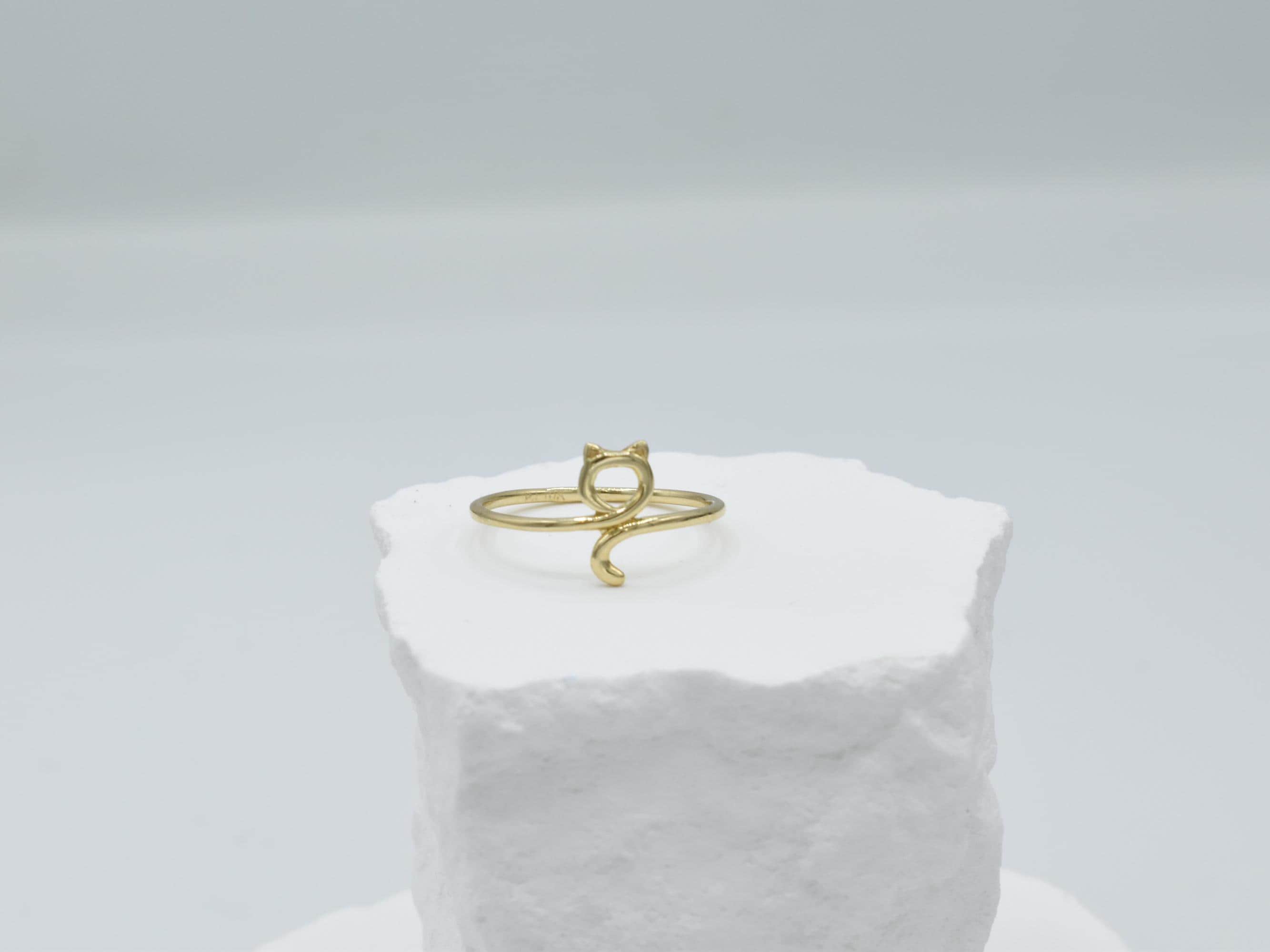 Anello gatto oro 10K, anello gatto oro, amanti dei gatti, anello amante dei gatti oro, anello gatto 10K, anello oro, anello oro impilabile, anello per