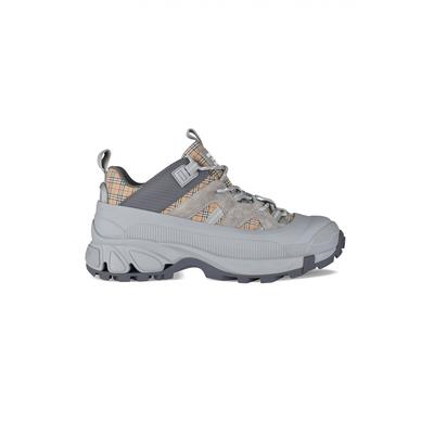 Burberry Sneakers Arthur Grau Image