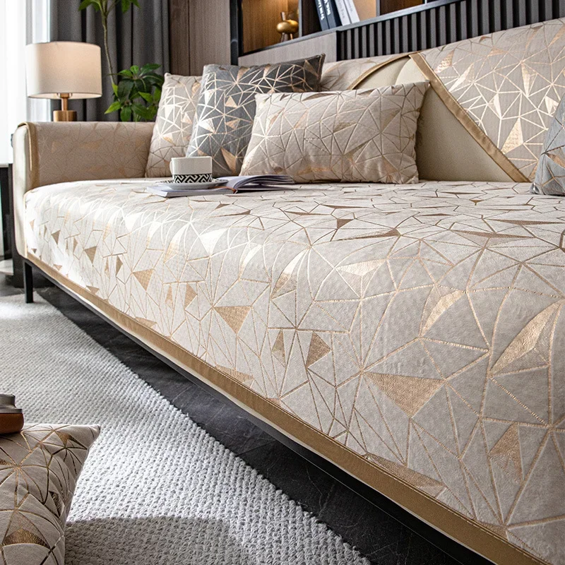 Leichtes Sofa-Kissen im Luxus-Stil, hochwertiges Chenille-Bronzing-Bastelkissen, vier Jahreszeiten, universeller, rutschfester, staubdichter Sofabezug Image
