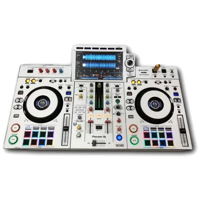 La piel de XDJ-RX3 es adecuada para controladores pioneros