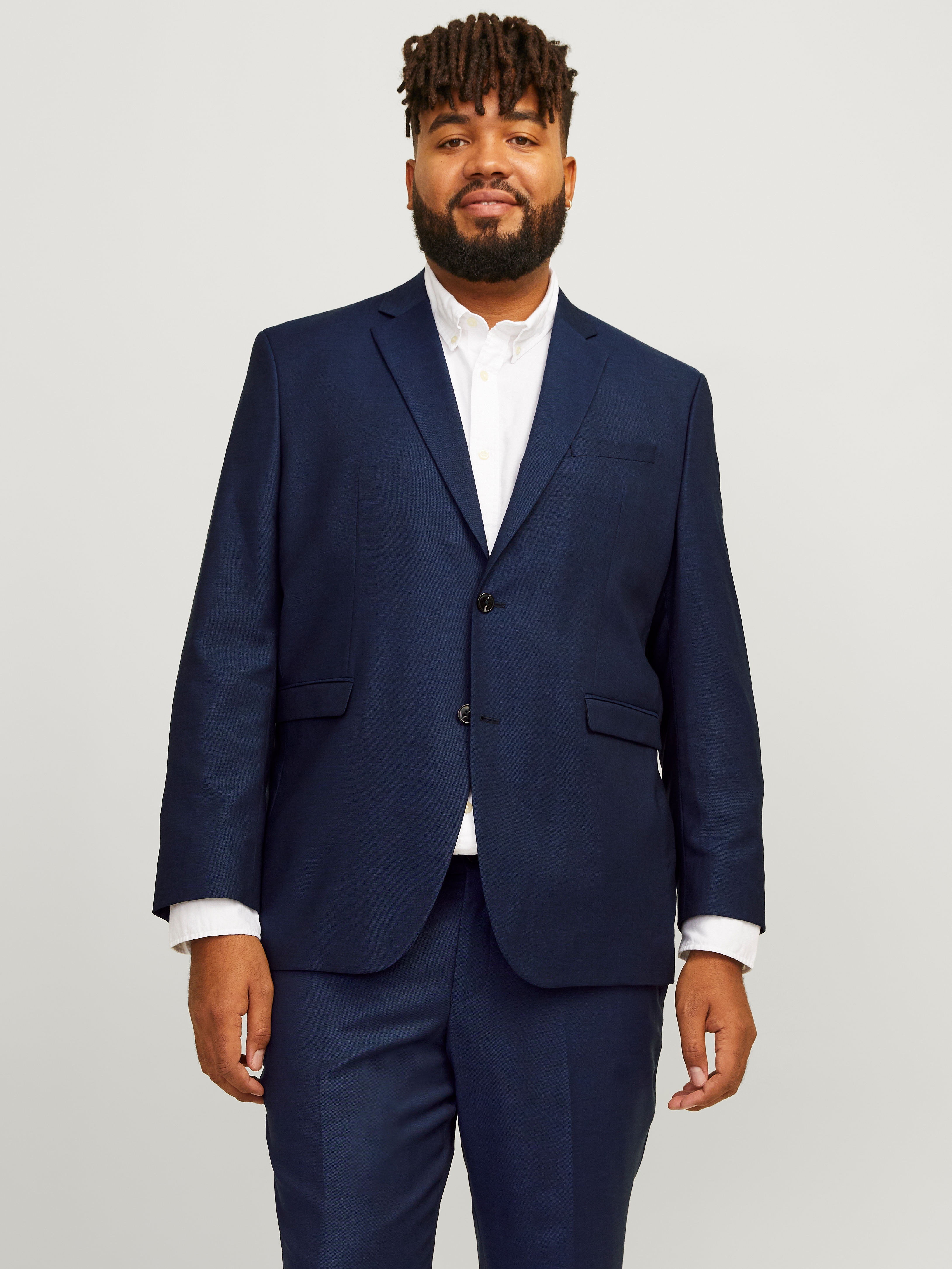Sakko "JPRSOLARIS BLAZER NOOS PLS", Herren, Gr. 64, blau (schwarz navy), Web, Obermaterial: 59% Polyester, 24% Wolle, 16% Viskose, 1% Elasthan, JACK & JONES PLUSSIZE, unifarben, slim fit, Sakkos Sakko