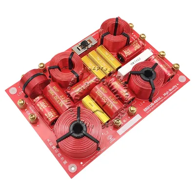1x KASUN US-485C 230W 4-Wege-4-Einheit Hi-Fi-Audio-Lautsprecher Frequenzteiler Crossover One Tweeter One Mid-Range Dual Bass Filter