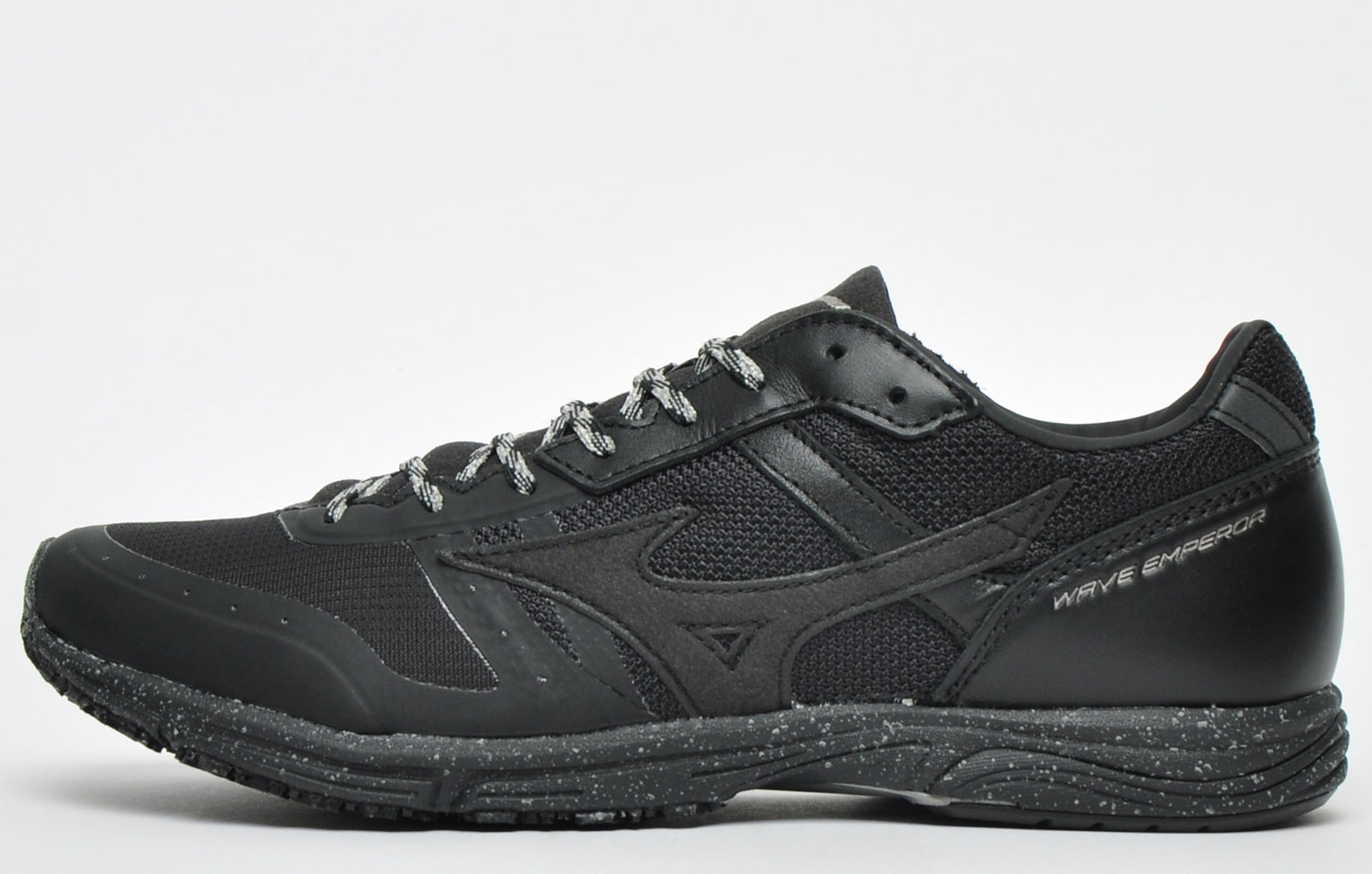 Mizuno Wave Emperor Tech Herren EU 46 / UK 11