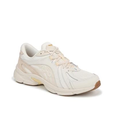 Skylift Walking Shoe