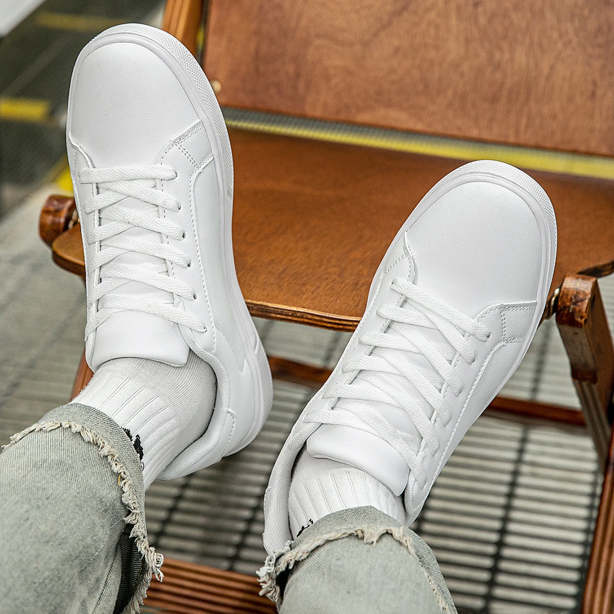 PU Leather Men Shoes Sneakers Trend Casual Shoes Leisure Male Sneakers Footwear Men Vulcanized Shoes Couple Shoes Women Shoes