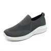 Neue Frühling und Herbst Freizeit Sport atmungsaktive große Loafer Herrenschuhe 39-48 rutschfeste leichte Wanderschuhe für ältere Menschen