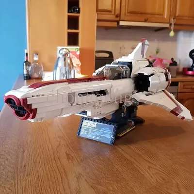 Neue Interstellar Space Wars The Battlestar Galactica Colonial Viper MKII MOC-9424 Bausteine Ziegel Image