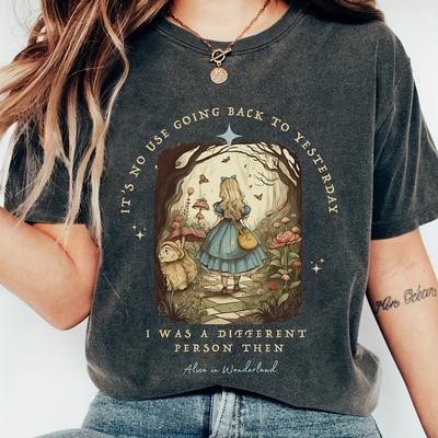 TEMU [everyday ] Graphic Tee - Vintage Beige Short-sleeve Shirt With Design, Casual Spring/summer/fall Wear, Lightweight Polyester, Machine Washable, Shirt Image
