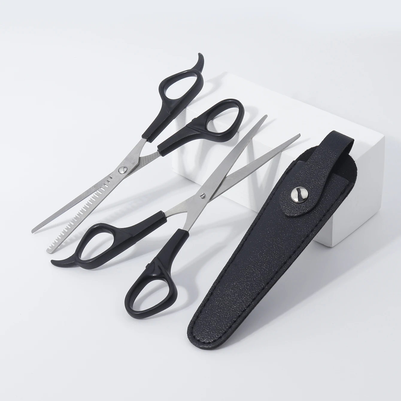3-teiliges Set hochwertiger Haarschneidescheren-einschließlich Scheren-Lederbezug, mit Ausdünnungsfunktion, speziell für Echthaarperücken Image