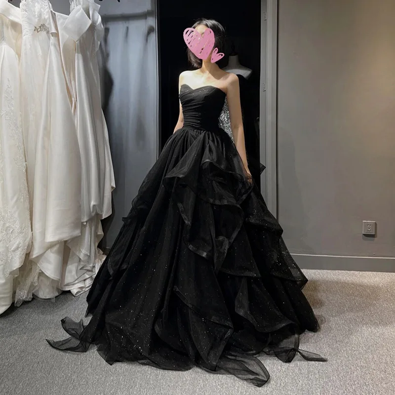 Temperament Schwarz Elegante Hochzeit Party Kleider Trägerlosen Tiered Drapierte Absolventen Robe 2025, Neue Ballkleid Formelle Kleidung Quinceanera Image