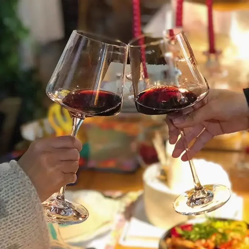 Luxuriöses quadratisches Burgunder-Weingläser-Set, 450 ml Premium-Kristall-Stielglas für Rotwein, europäisches elegantes Design für Zuhause und Geschenke Image