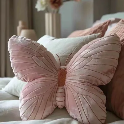 Ins Wind Girl Herz Schmetterling Kissen Kissen Weich Rosa Schmetterling Umarmung Image