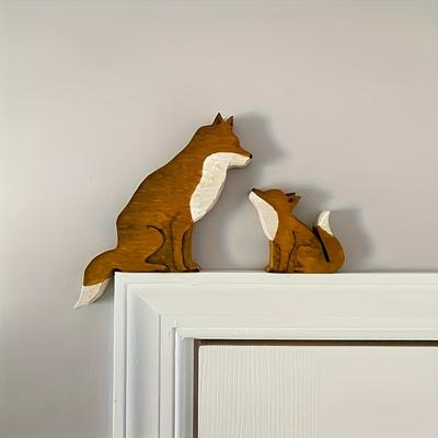 TEMU Wooden Sculpture - Easy-to-install Door Top Decor With Mother & Foxes, Rustic Animal Figurine For Home And Garden Decoration, Fox Decor Image