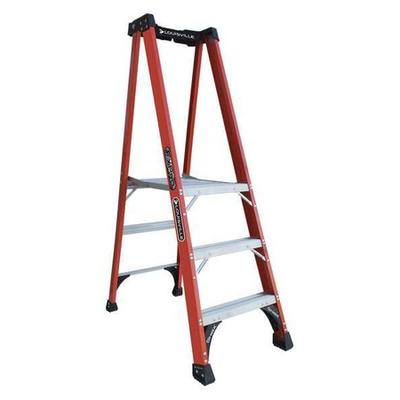 LOUISVILLE FXP1803HD 5 ft 8 in Fiberglass Platform Stepladder, 375 lb Capacity