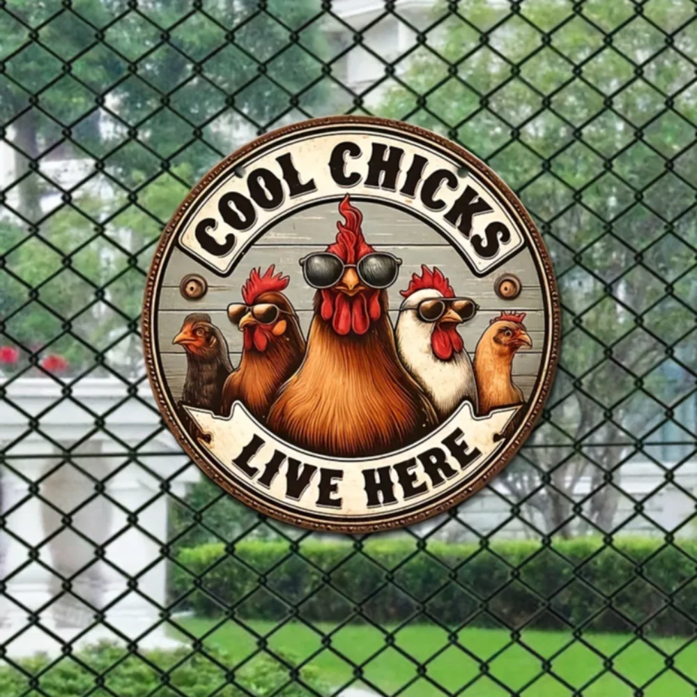 Unique 1pc Vintage Metal Chicken Coop Decor Sign "Cool Chicks Live Here" Aluminum Plaque for Farmhouse Chicken Coop Easy Hang