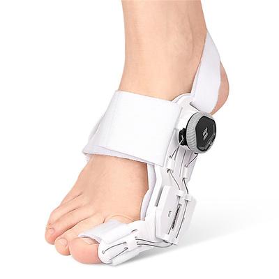 Bunion Corrector for Women Men Adjustable Universal Size Bunion Splint Big Toe Straightener Toe Separators for Bunions with 2 Silicone Pads Better Fit to the Toes Without Damaging the Skin