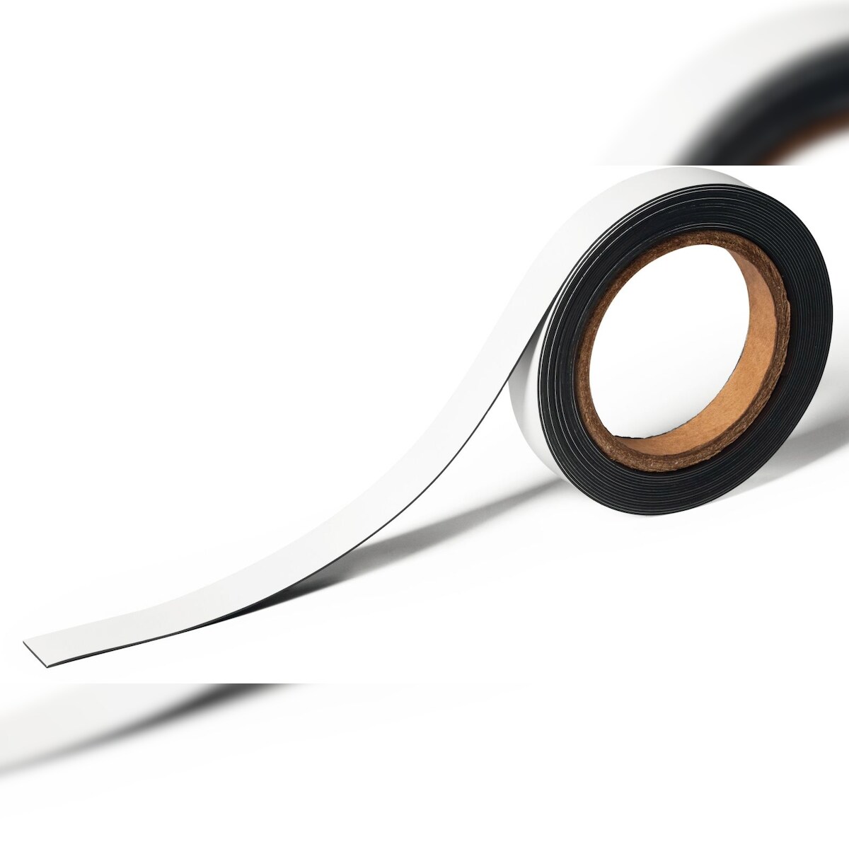 Durable Kennzeichnungsband magnetisch 20 5mx20mm weiß Packung mit 16 Stück Image