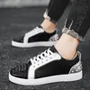 Neue Nieten Eisen Bohrer Herren Board Schuhe Herrenschuhe Modetrend kleine weiße Schuhe Sportschuhe