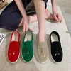 2024 neue neue Frühling Damen Turnschuhe flache Freizeit schuhe Slip on Damen Slipper plus Größe 43