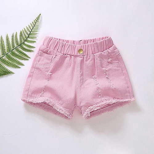 Shorts für Mädchen im Sommer 2022 im Stil von Kindern im ausländischen Stil für Kinder mittleren Alters und ältere Jeansshorts tragen Hotpants mit Löchern, Mode in mehreren Farben Image