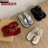 Fashion Metal Ladies Low Heel Sandals Shoes Summer Spring Female Buckle Footwear Elegant Women Heeled Sandals Shoes Flip flops