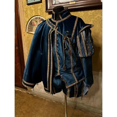 Mittelalterliche Renaissance Tudor Edelmann Prinz König Henry Cosplay Kostüm Herren Tudor elisabethanische Periode Kostüm Anzug mit Umhang Image