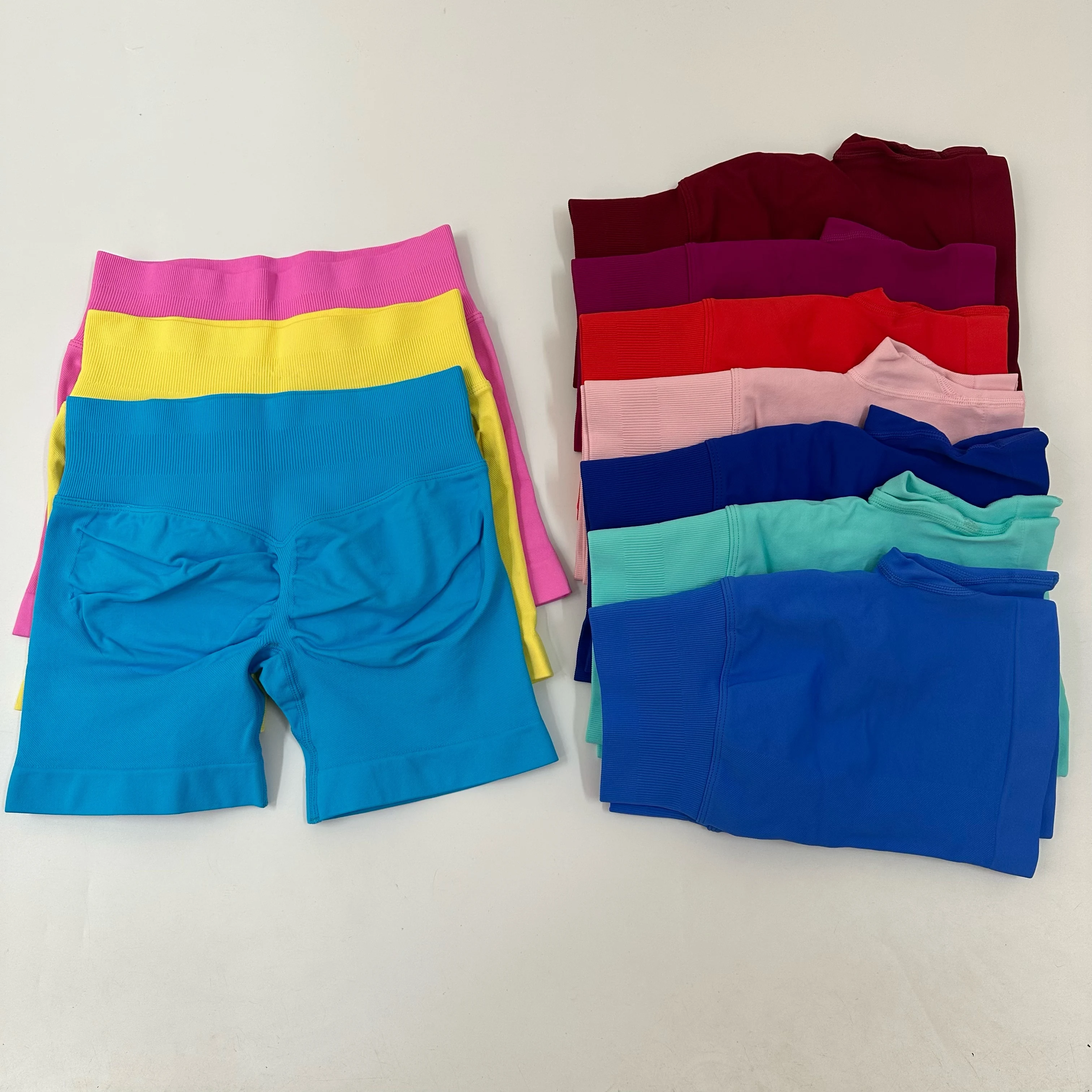 Shorts de yoga Impact, taille basse côtelée, shorts de yoga sans couture, shorts de sport pour la salle de sport, shorts de course à pied extensibles pour les fesses