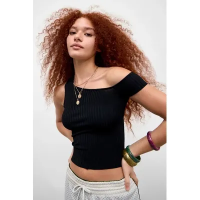UO Ribbed Asymmetric Top - Black M at Urban Outfitters