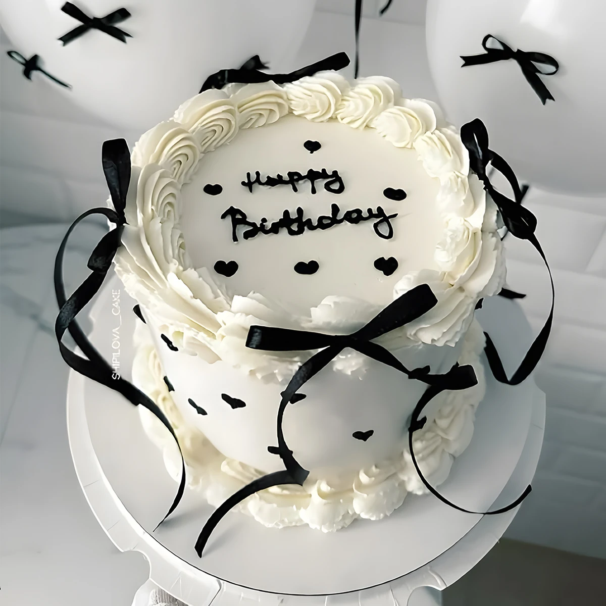 Tortenaufsatz mit Schleife und Schleife „Happy Birthday“-Schild, Kokette-Motto-Party, schwarzer Vintage-Kuchenaufsatz für Herzkuchen, Vintage-Kuchen Image