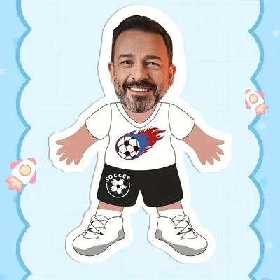 Maßgeschneidertes Fußball-Cartoon-Plüschkissen mit persönlichem Foto – weiche und bequeme Dekoration Image