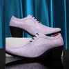 Neue lila Herren High Heel Schuhe elegante Männer Kleid Schuhe Bräutigam Hochzeit Lederschuhe