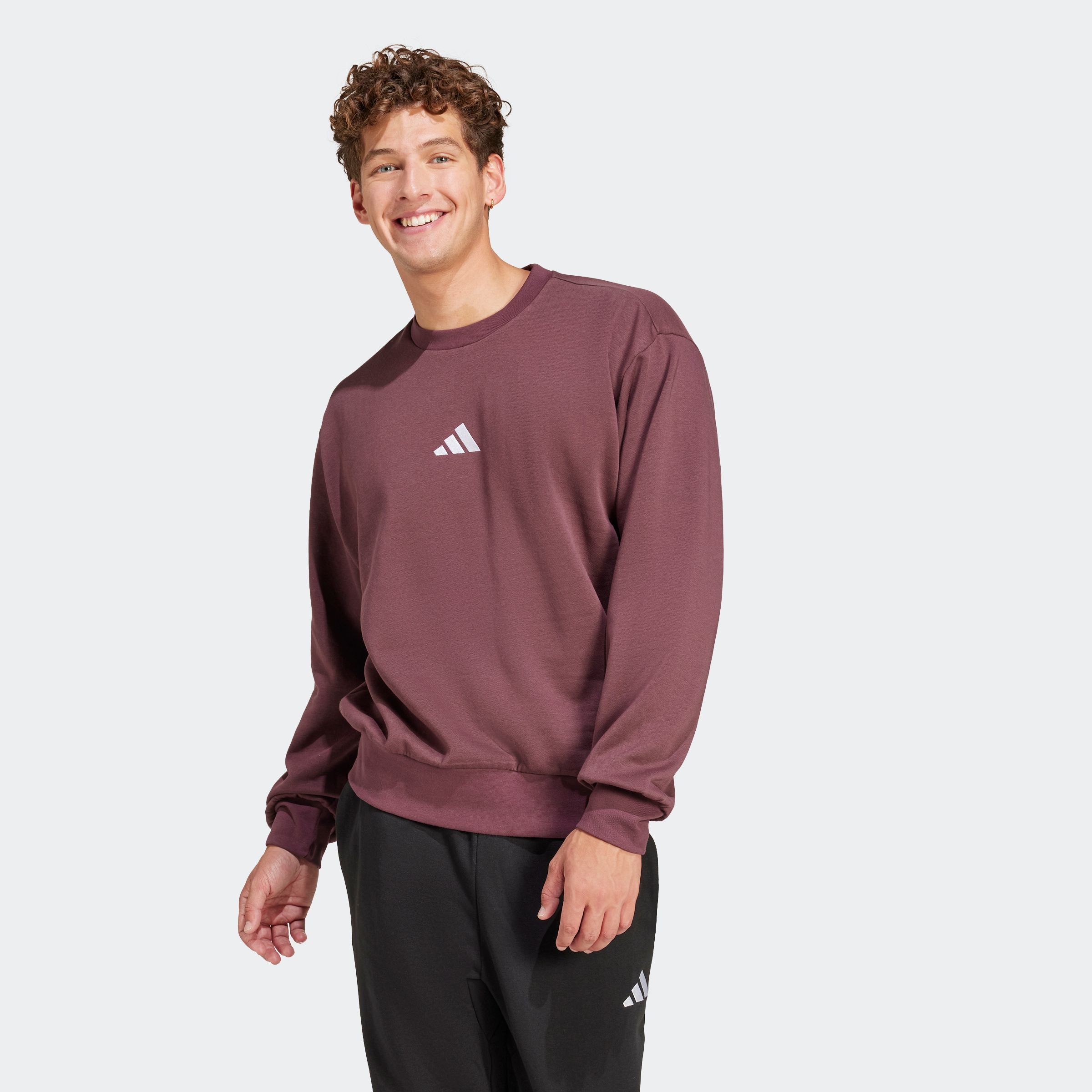 Sweatshirt ADIDAS SPORTSWEAR "M FEELCOZY SWT", Herren, Gr. S, rot (aurora ruby, weiß), Obermaterial: 70% Baumwolle, 30% Polyester, normal, Rundhals, Sweatshirts Image