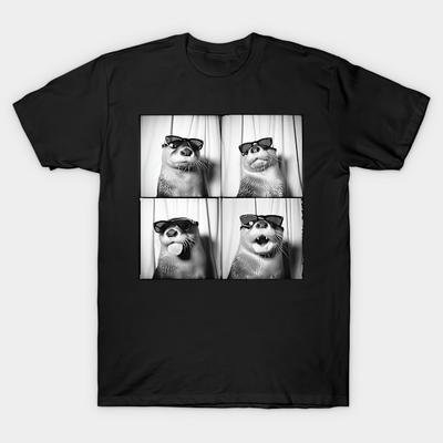 TEMU Funny Otter In Glasses Love 100% Cotton, Summer Casual Short Sleeve T-shirt, Super Soft, Breathable, Crew Neck, Summer & Holiday Gifts Image