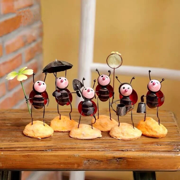 6 stücke Set Metall Handwerk Innenhof Garten Dekorationen Marienkäfer Home Eingänge Wohnzimmer Metall dekorative Ornamente