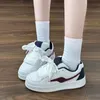 Lässige kleine weiße Schuhe für Damen, 2025, neue Sommer-Casual, vielseitige, explosive Damenschuhe,