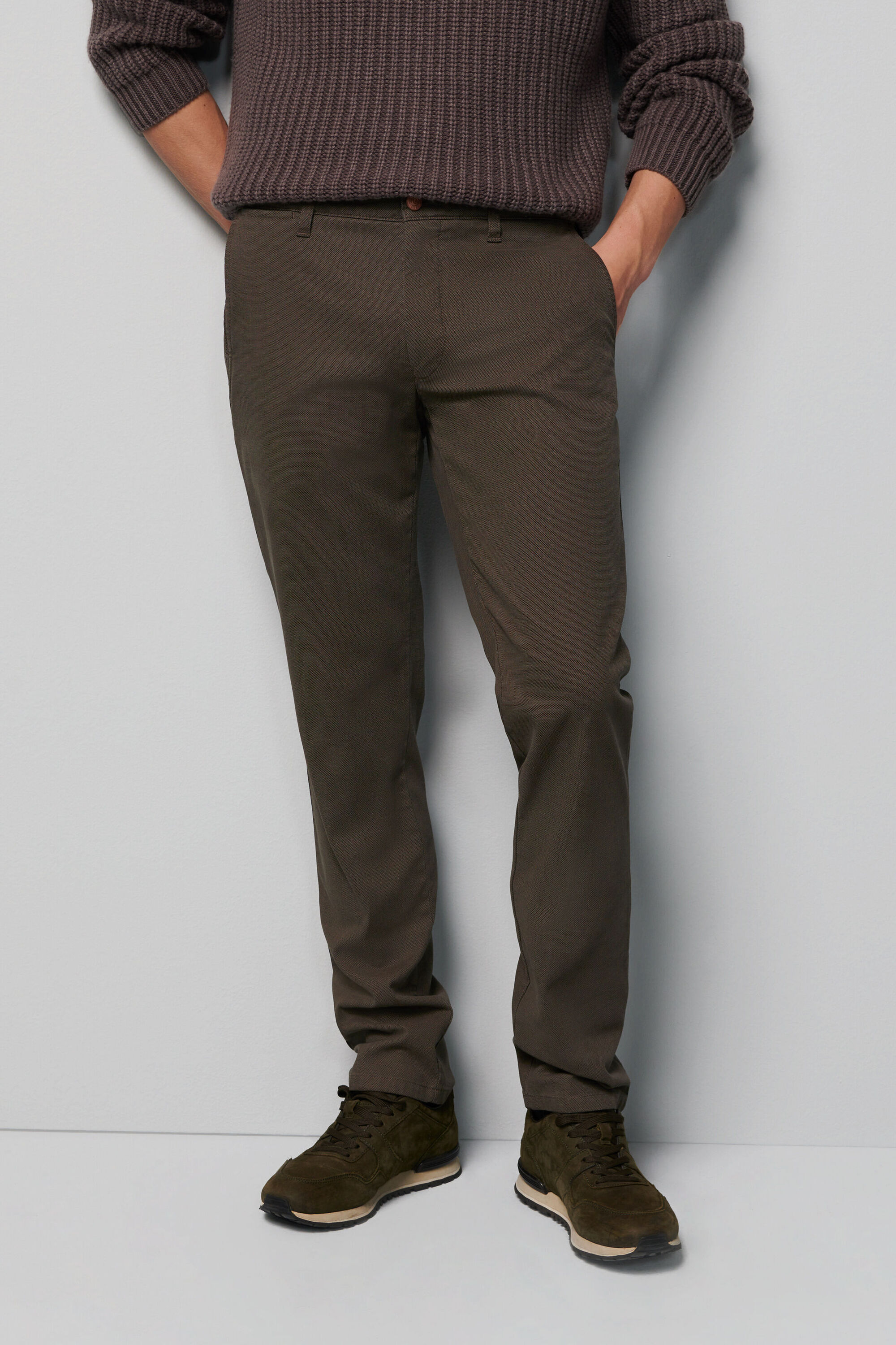 Chinos MEYER "M5 Chino", Damen, Gr. 38, Länge 32, grau (stein), 98% Baumwolle, 2% Elasthan, unifarben, slim fit lang, Hosen, im unifarbenem Design