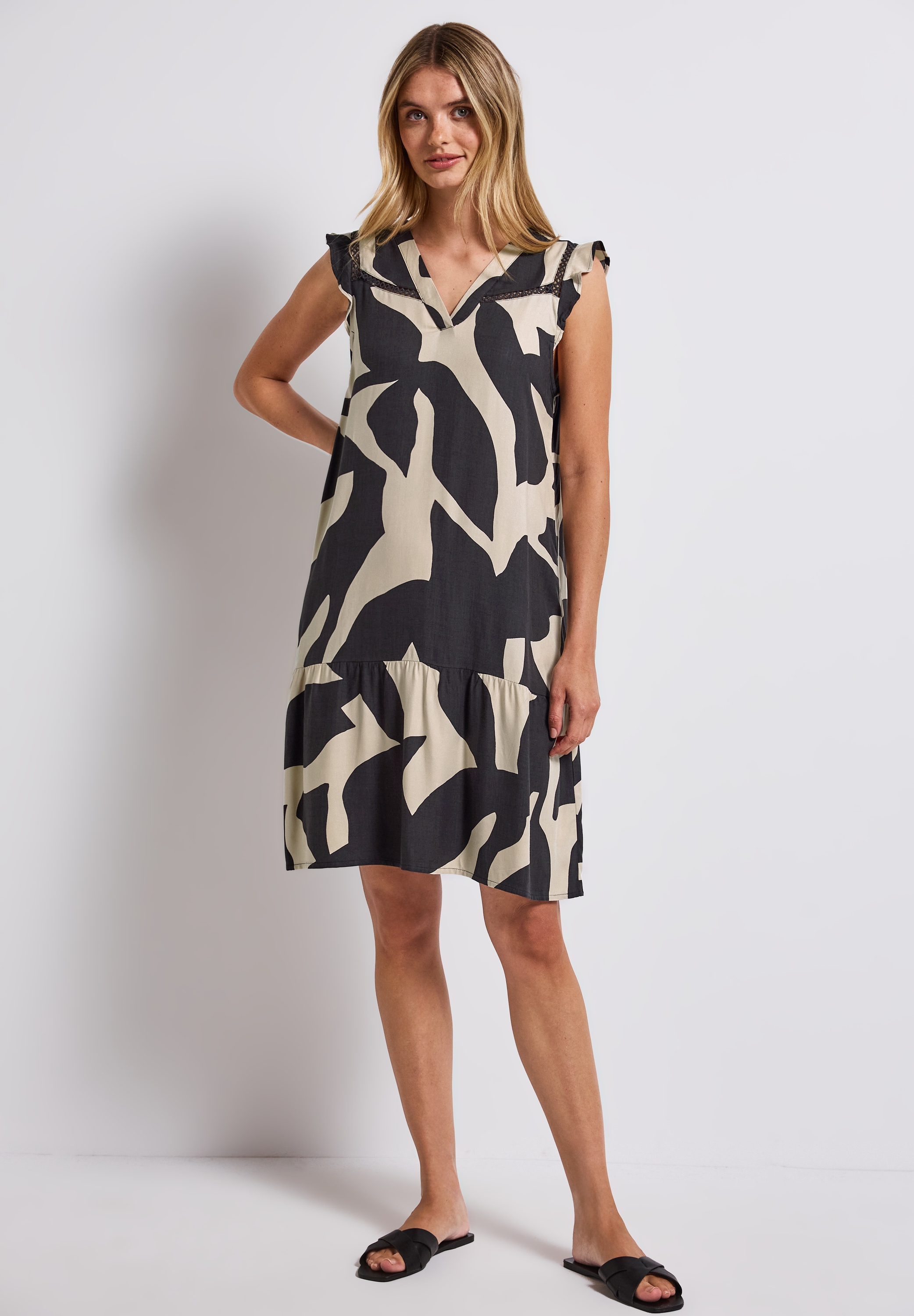 Tunikakleid STREET ONE, Damen, Gr. 34, EURO-Größen, grau (whale tail grau), Stoff, 100% Viskose, bedruckt, normal knielang, V-Ausschnitt, Rüschen, Kleider, im Tunika-Style