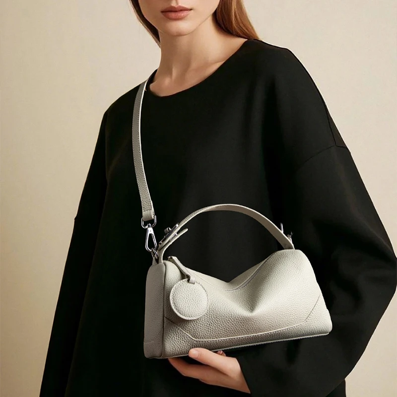 2025, neue Boston-Umhängetasche aus echtem Leder, Damen-Umhängetasche aus pflanzlich gegerbtem Rindsleder, elegante Handtasche mit Schnalle, Schwarz/Braun Image