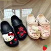 Miniso Cartoon Hello Kitty Schuhanhänger-Set, Plüsch-Katze, DIY-Clogs, Zubehör, Geschenkidee für