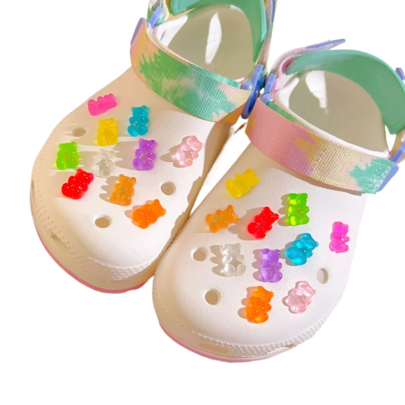 20 Stück Sommer Mode Schuh-Charms DIY Transparente Bären-Schuhdekorationen in Jelly-Farben für Clogs und Schuhzubehör