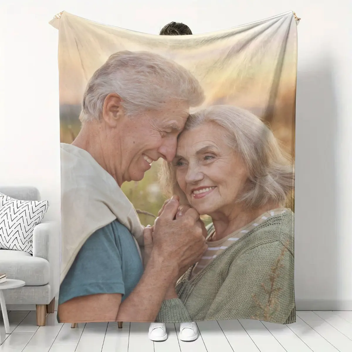 1 Piece of Customized Blanket Products for Family, Parents and the Elderly, Customized Mattress Blanket with Pictures, Suitable for Sofa, Bed, Office, Car and Outdoor Travel - Halloween, Thanksgiving, Image