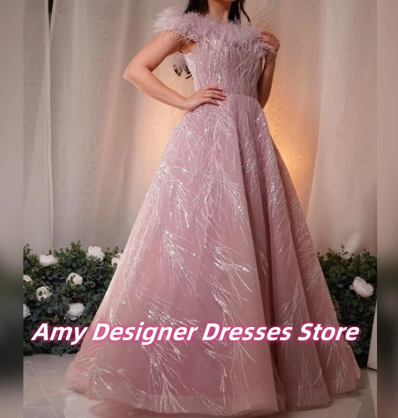 Elegante rosa Pailletten-Abendkleider mit Schnürung am Rücken, luxuriöses, schulterfreies, langes A-Linien-Hochzeits-Partykleid mit Federn, individuell gestaltet