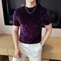 T-shirt da uomo Fashion Fold Design T-shirt a maniche corte in velluto dorato Abbigliamento uomo 2025 All Match Slim Fit Casual Pullover Tees