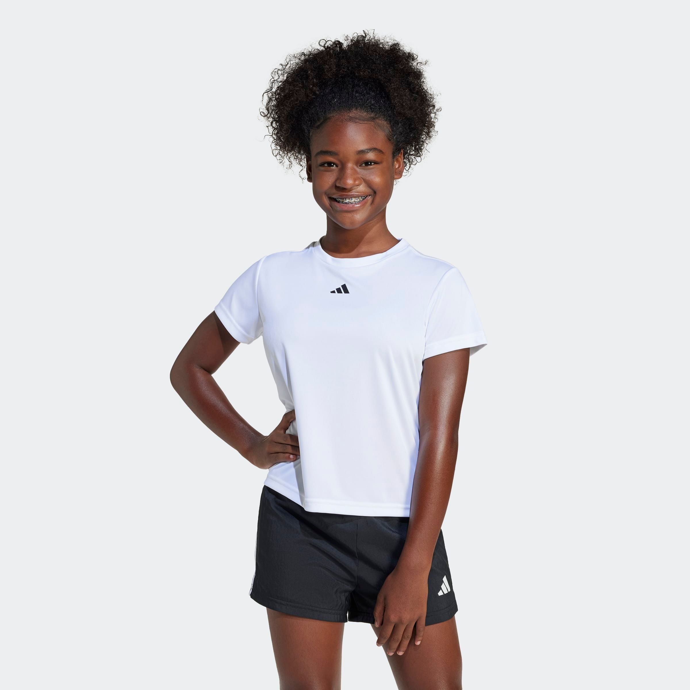 T-Shirt ADIDAS SPORTSWEAR "JG TR-ES T", Kinder, Gr. 170, schwarz-weiß (weiß, schwarz), Obermaterial: 100% Polyester, Rundhals, Shirts Image